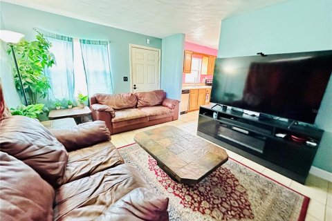 Купить виллу или дом в Лейкленд, Флорида 6 комнат, 106.84м2, № 1317245 - фото 7