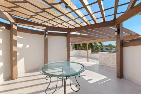 Casa en venta en Lighthouse Point, Florida, 5 dormitorios, 883.59 m2 № 2326180 - foto 28