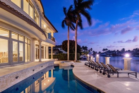 Casa en venta en Lighthouse Point, Florida, 5 dormitorios, 883.59 m2 № 2326180 - foto 2