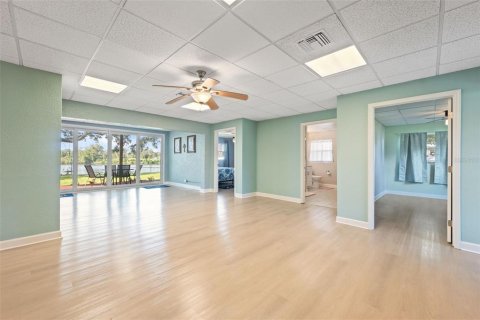House in Riverview, Florida 5 bedrooms, 325.16 sq.m. № 1884464 - photo 9