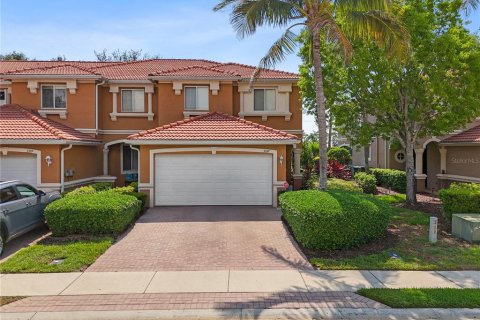 Townhouse in Cape Coral, Florida 3 bedrooms, 183.67 sq.m. № 1754468 - photo 1