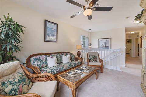 Townhouse in Cape Coral, Florida 3 bedrooms, 183.67 sq.m. № 1754468 - photo 22