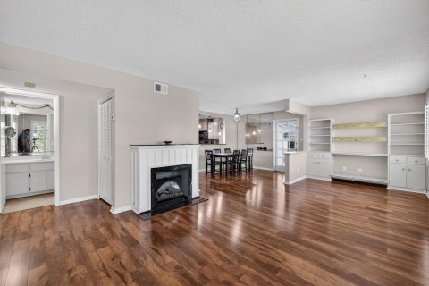 Casa en venta en Stuart, Florida, 3 dormitorios, 170.57 m2 № 2087384 - foto 2