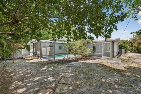 Casa en venta en Stuart, Florida, 3 dormitorios, 170.57 m2 № 2087384 - foto 17