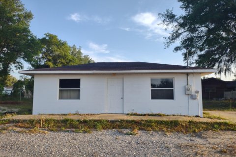 Commercial property in Interlachen, Florida 60.48 sq.m. № 765543 - photo 1
