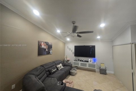 Villa ou maison à vendre à Homestead, Floride: 3 chambres, 114.92 m2 № 2004195 - photo 1