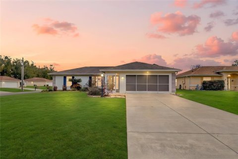 Casa en Ocala, Florida 3 dormitorios, 111.3 m2 № 2123536
