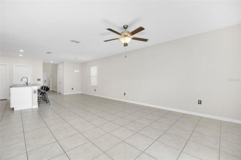 House in Ruskin, Florida 5 bedrooms, 224.36 sq.m. № 1792182 - photo 14
