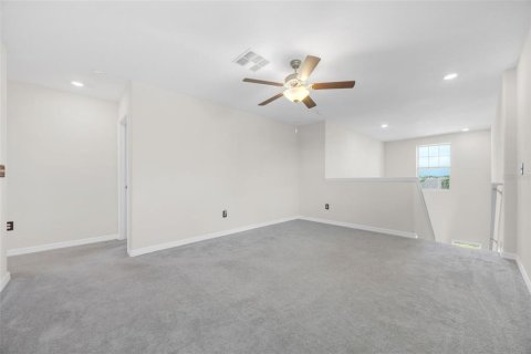 House in Ruskin, Florida 5 bedrooms, 224.36 sq.m. № 1792182 - photo 23