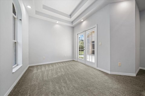 House in Ocala, Florida 3 bedrooms, 229.75 sq.m. № 1879081 - photo 18