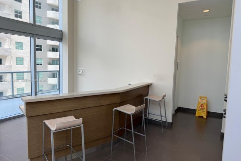 Copropriété à louer à Miami, Floride: 1 chambre, 64.38 m2 № 2185477 - photo 18