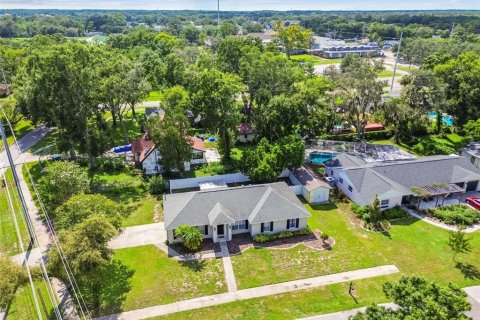 House in Tampa, Florida 3 bedrooms, 121.52 sq.m. № 1840683 - photo 30
