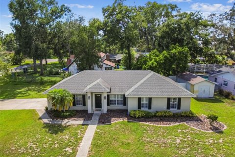 House in Tampa, Florida 3 bedrooms, 121.52 sq.m. № 1840683 - photo 27