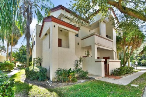 Condo in North Lauderdale, Florida, 3 bedrooms  № 1811486 - photo 1