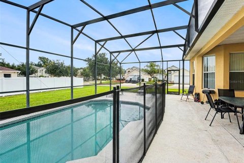 House in Kissimmee, Florida 7 bedrooms, 245.82 sq.m. № 2355661 - photo 3