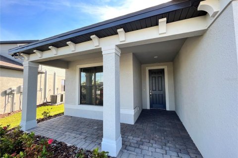 Villa ou maison à louer à North Port, Floride: 5 chambres, 339.28 m2 № 2408245 - photo 3