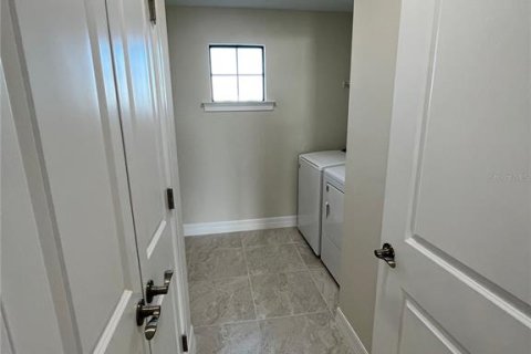 Villa ou maison à louer à North Port, Floride: 5 chambres, 339.28 m2 № 2408245 - photo 16