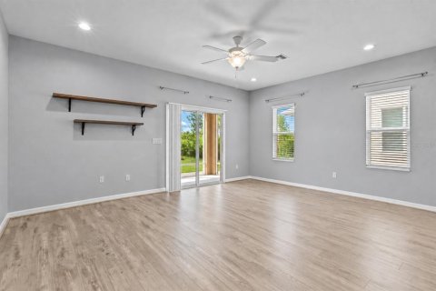Townhouse in Sarasota, Florida 3 bedrooms, 159.14 sq.m. № 2393600 - photo 14