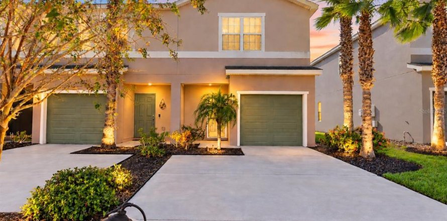 Townhouse in Sarasota, Florida 3 bedrooms, 159.14 sq.m. № 2393600