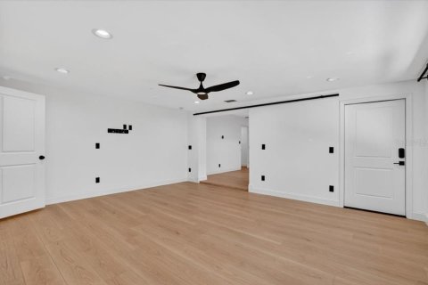 Villa ou maison à vendre à Tampa, Floride: 3 chambres, 298.59 m2 № 2124233 - photo 27