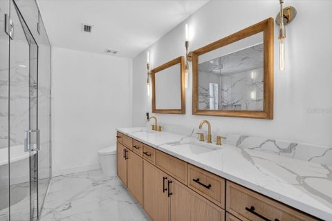 Villa ou maison à vendre à Tampa, Floride: 3 chambres, 298.59 m2 № 2124233 - photo 29
