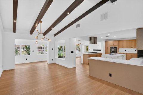 Villa ou maison à vendre à Tampa, Floride: 3 chambres, 298.59 m2 № 2124233 - photo 14