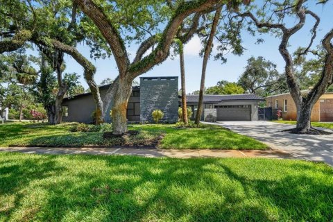Villa ou maison à vendre à Tampa, Floride: 3 chambres, 298.59 m2 № 2124233 - photo 5