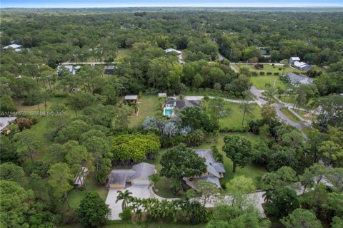 Купить виллу или дом в Юпитер, Флорида 4 спальни, 263.94м2, № 2045383 - фото 21