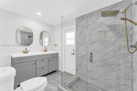 Купить виллу или дом в Пемброк-Пайнс, Флорида 3 спальни, 143.35м2, № 2026578 - фото 29