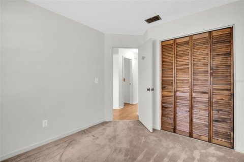 House in Tampa, Florida 3 bedrooms, 124.86 sq.m. № 2110663 - photo 28