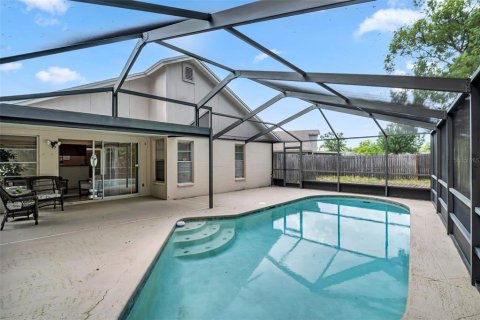 House in Tampa, Florida 3 bedrooms, 124.86 sq.m. № 2110663 - photo 30