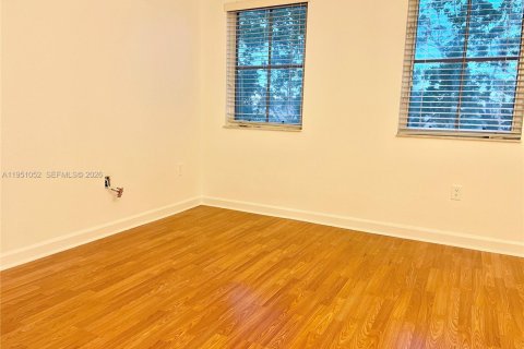 Copropriété à louer à Miramar, Floride: 2 chambres, 111.95 m2 № 2007102 - photo 15