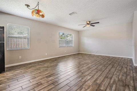 Casa en venta en Tampa, Florida, 3 dormitorios, 138.52 m2 № 1879165 - foto 24