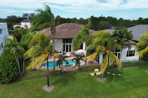 Villa ou maison à louer à Weston, Floride: 5 chambres, 392.33 m2 № 1990510 - photo 27