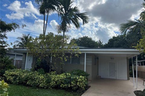 Casa en Hialeah, Florida 4 dormitorios, 110.18 m2 № 2002564