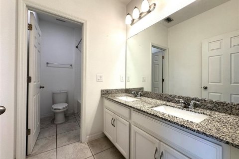 Casa en alquiler en Winter Garden, Florida, 4 dormitorios, 172.8 m2 № 1899038 - foto 24