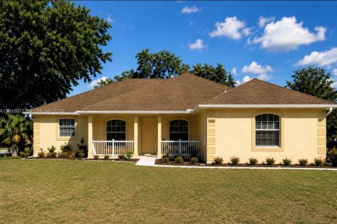 Villa ou maison à St. Lucie, Floride 3 chambres, 190.91 m2 № 2084810