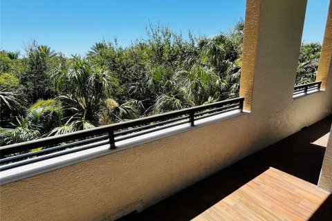 Condo in Sarasota, Florida, 1 bedroom № 2239086 - photo 11