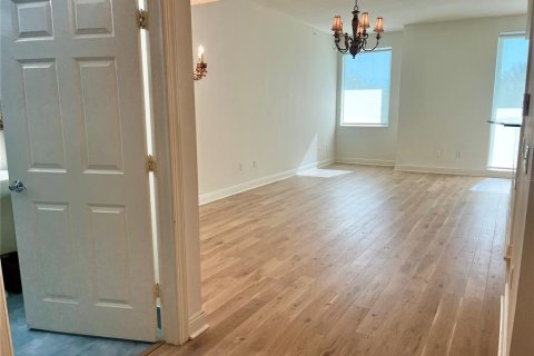 Condo in Sarasota, Florida, 1 bedroom № 2239086 - photo 3