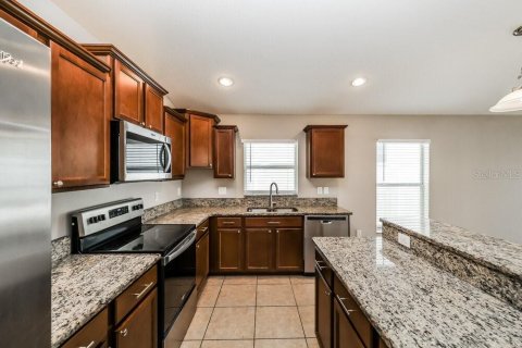 Villa ou maison à louer à Ruskin, Floride: 3 chambres, 191.19 m2 № 2100424 - photo 5