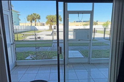 Condominio en venta en Port Charlotte, Florida, 2 dormitorios, 86.58 m2 № 1567982 - foto 26