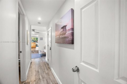 Casa en venta en Hollywood, Florida, 3 dormitorios, 115.01 m2 № 1845595 - foto 19