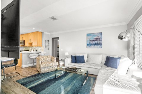 Casa en venta en Hollywood, Florida, 3 dormitorios, 115.01 m2 № 1845595 - foto 6