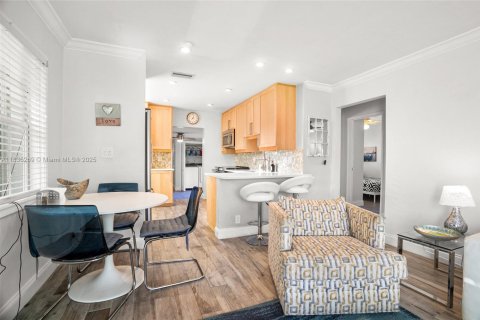 Casa en venta en Hollywood, Florida, 3 dormitorios, 115.01 m2 № 1845595 - foto 7