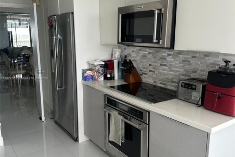Condominio en venta en Aventura, Florida, 2 dormitorios, 144.93 m2 № 1790320 - foto 7