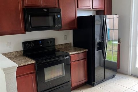 Adosado en venta en Orlando, Florida, 4 dormitorios, 140.75 m2 № 1670665 - foto 5