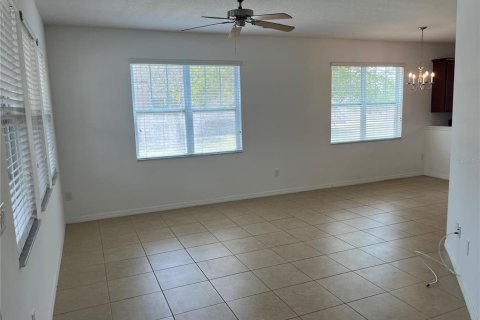 Adosado en venta en Orlando, Florida, 4 dormitorios, 140.75 m2 № 1670665 - foto 10