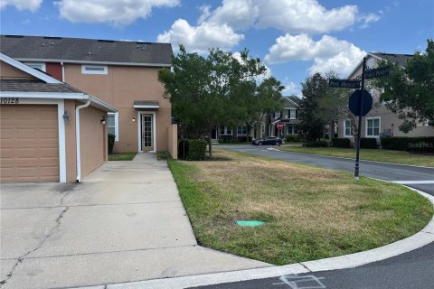 Adosado en venta en Orlando, Florida, 4 dormitorios, 140.75 m2 № 1670665 - foto 3