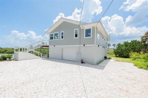 House in Saint Augustine, Florida 3 bedrooms, 248.14 sq.m. № 1851061 - photo 2
