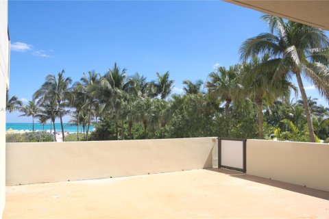 Condominio en venta en Miami Beach, Florida, 2 dormitorios, 102.94 m2 № 1992395 - foto 4